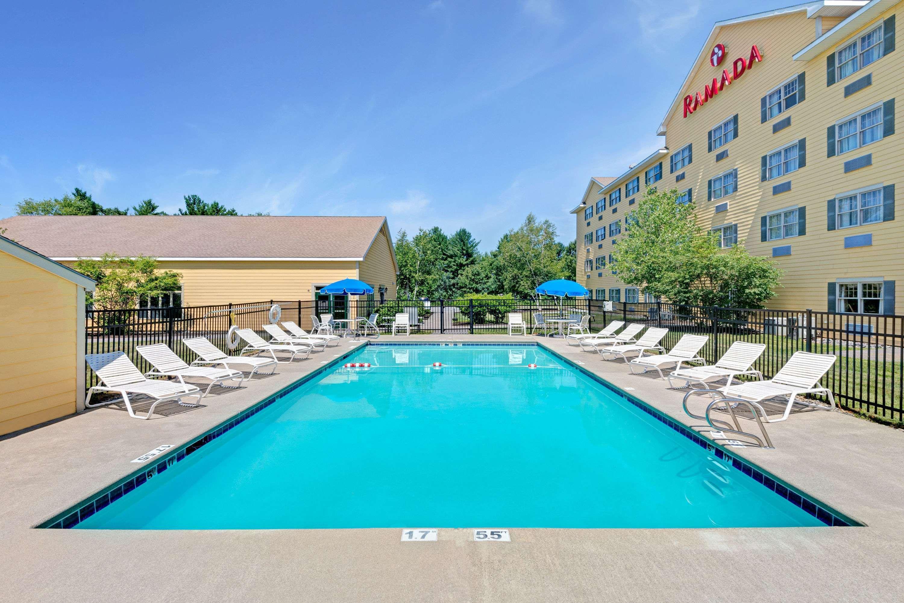 Ramada By Wyndham Saco/Old Orchard Beach Area Bagian luar foto